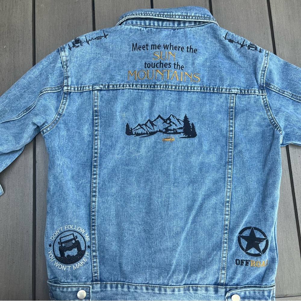 Custom Jeep jacket - Picture 8 of 9